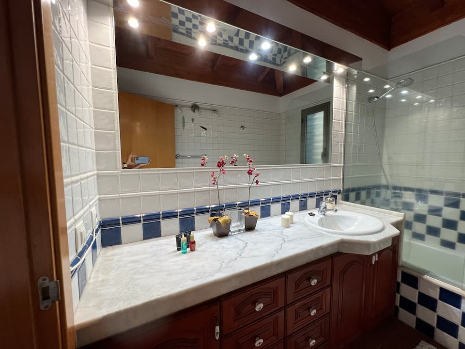 Baños · La Villa Pris · 4