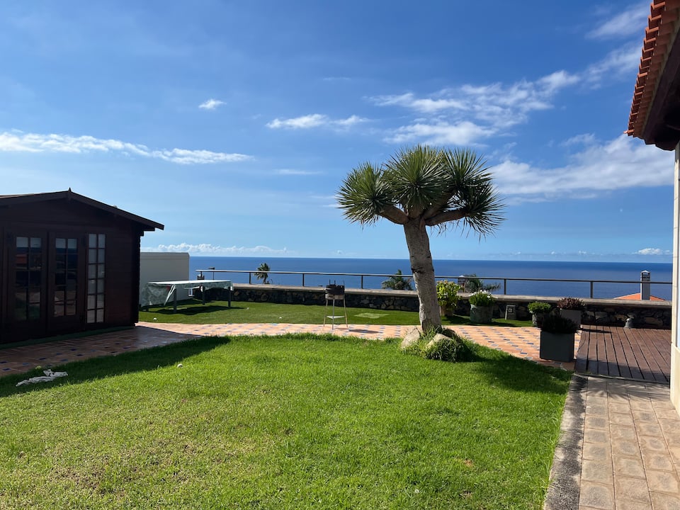 Exterior · La Villa Pris · 3