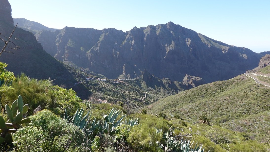Masca · un caserío entre las montañas de Teno.